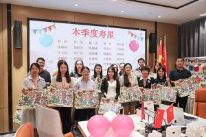 “月”來越Happy——?dú)g創(chuàng)集團(tuán)第三季度員工生日會遇上中秋